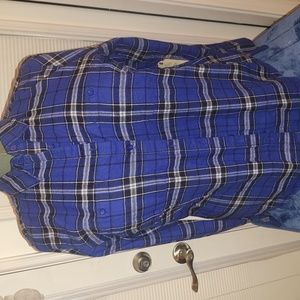 NWT! ST.JOHNS BAY BOLD BLUE PLAID SHIRT